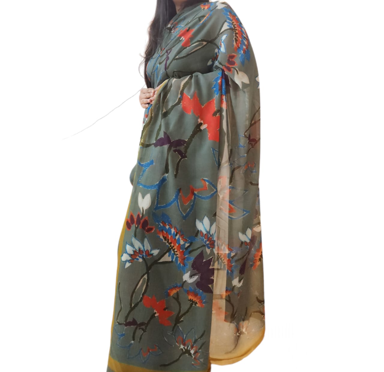 Wild Flower Grey Georgette Saree